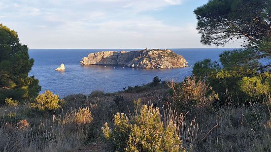 Islas Medes en el Parque Natural de Estartit en el centro del Ampurdan-Costa Brava